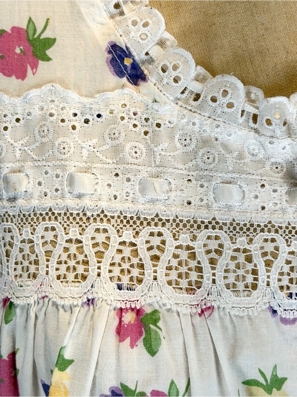 VINTAGE cotton eyelet lace nightgown sleeveless long maxi cottage country floral - Picture 4 of 10